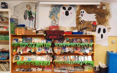 ¡NUESTRA BIBLIOTECA SE TRANSFORMA EN HALLOWEEN!